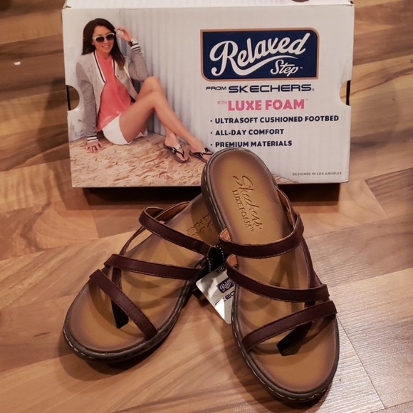 skechers relaxed step luxe foam sandals